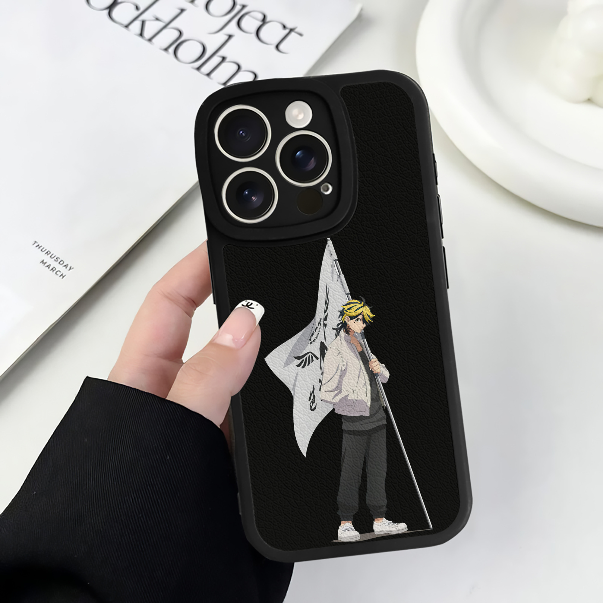 （画像用） 東京リベンジャーズ Tokyo Revengers 【iPhone 16シリーズ対応】シリコンスマホケース（レザー調） 材質：シリコン